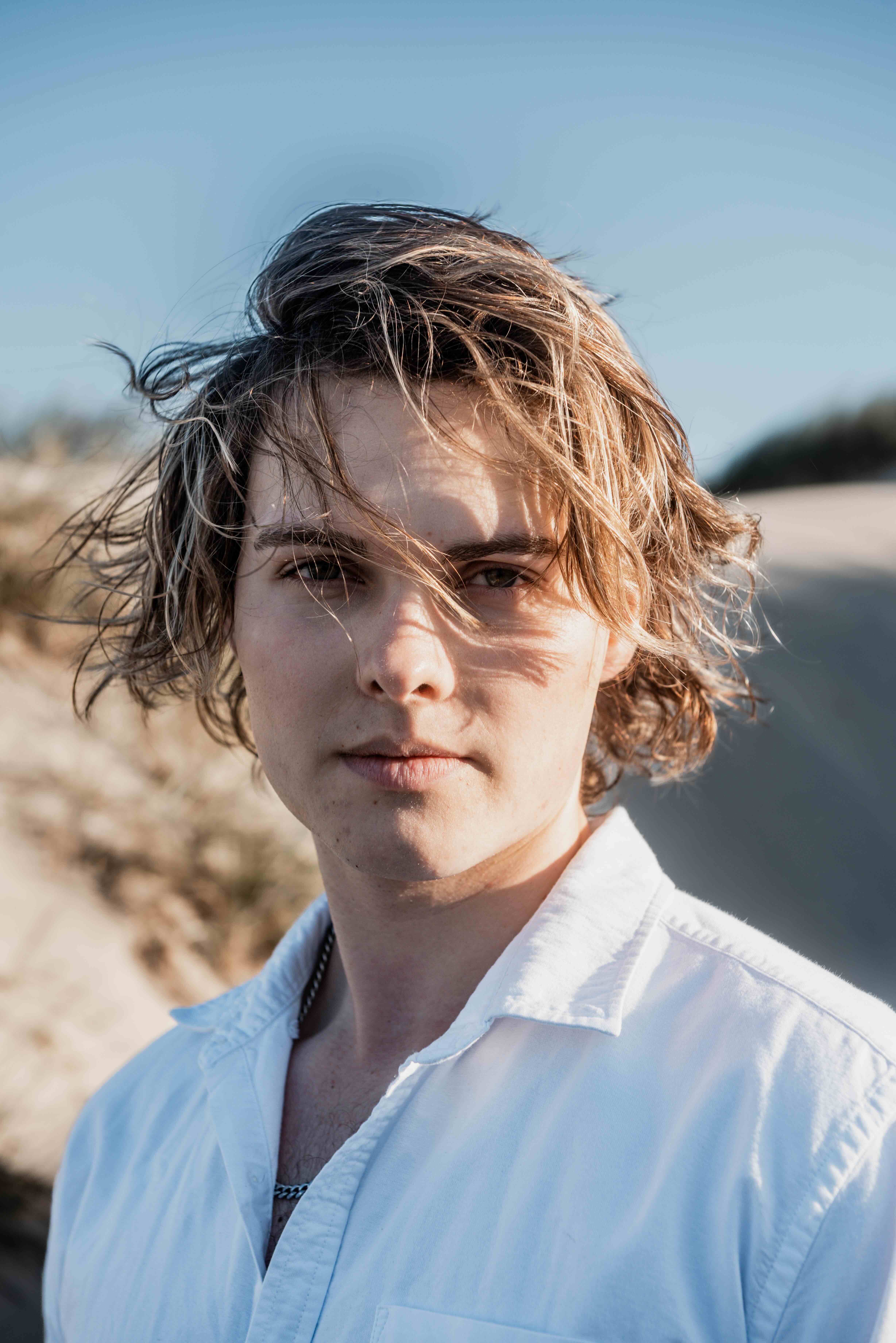 The Lull of Love Lost: Luke Harrison Drops ‘Falling Back to You’