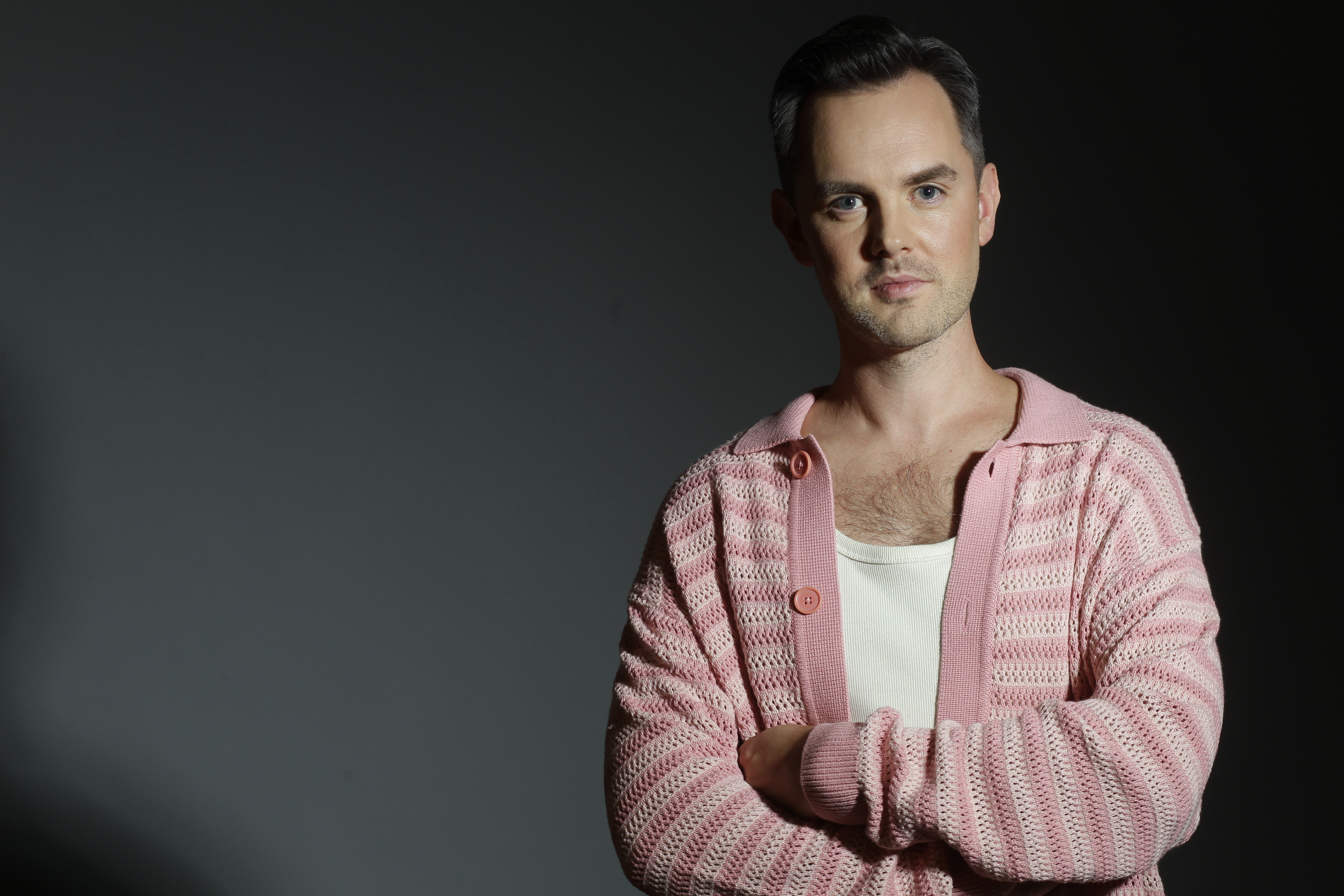 Fredrik Norlindh Unveils Hypnotic Synth-Pop Single “Can’t You See Me”